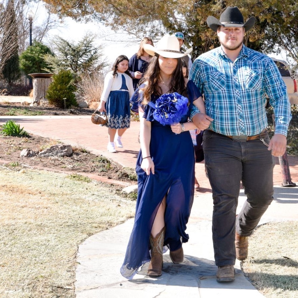 A Every-Pretty Ruffle Off Shoulder Split Prom Dre… - image 3